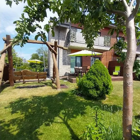 Geltoni Apartamentai Апартаменты Паланга