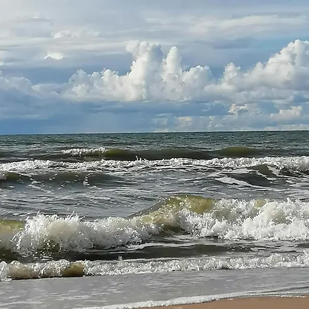 Апартаменты Geltoni Apartamentai